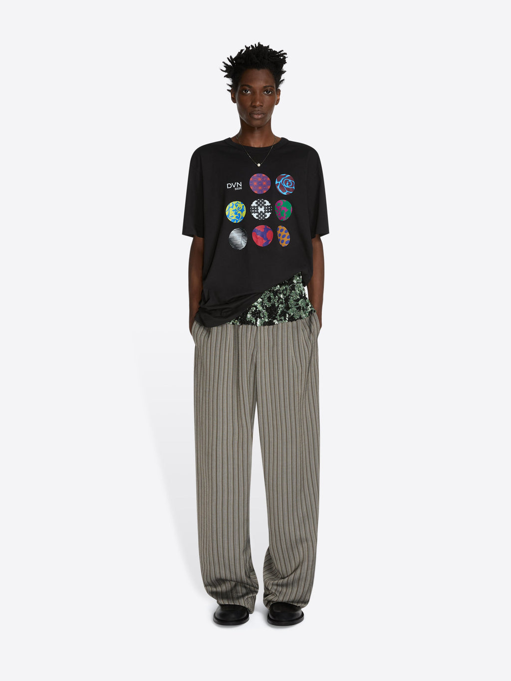 Show Tee